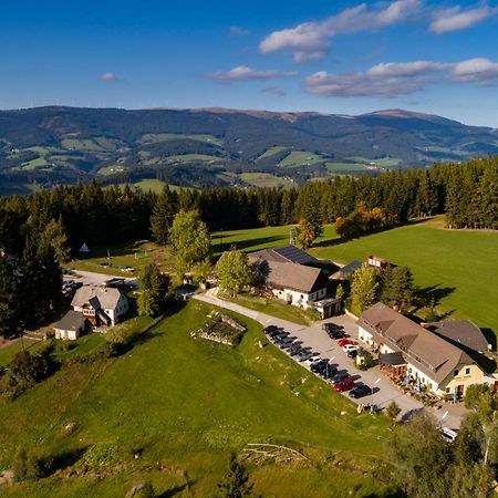 Gasthof Pension Orthofer Sankt Jakob im Walde Exteriör bild